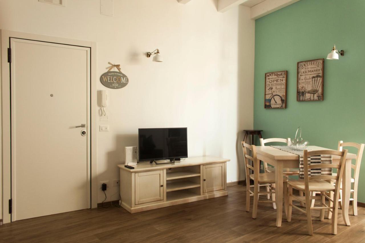 Color Apartment Monopoli Exterior photo